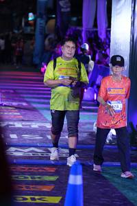 BIB: 195, 478
                            <button type="button" onclick="openModal(26261365)" class="btn btn-primary btn-sm float-right btn-popup" data-toggle="modal" data-target=".modal-high-quality">
                        <i class="fas fa-shopping-cart"></i> Add to Cart
                    </button>
                                            <button type="button" onclick="isThisMe(26261365, true)" class="btn btn-success btn-sm float-right btn-popup btn-isme hidden" data-toggle="tooltip" data-placement="bottom" title="นี่คือรูปของคุณใช่ไหม คลิกที่นี่เพื่อเอาเข้าอัลบั้ม">
                        <i class="fas fa-plus"></i> Add to album
                    </button>
                    <button type="button" onclick="isThisMe(26261365, false)" class="btn btn-warning btn-sm float-right btn-popup btn-isnotme hidden">
                        <i class="fas fa-ban"></i> Remove from album
                    </button>